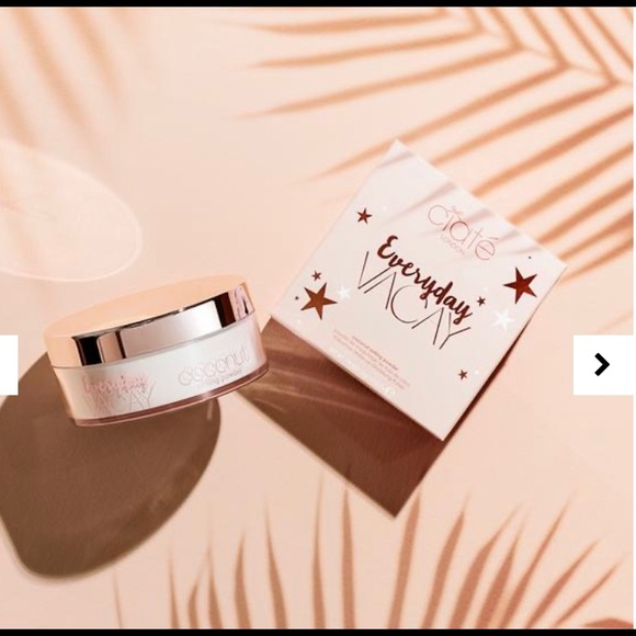 🥥EVERYDAY VACAY COCONUT SETTING POWDER🥥 - Picture 3 of 3